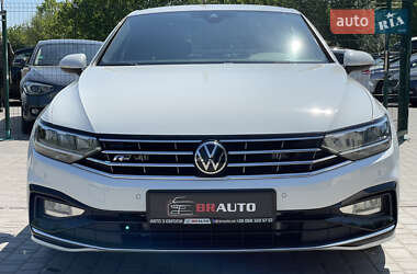 Седан Volkswagen Passat 2021 в 