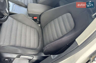 Универсал Volkswagen Passat 2010 в 