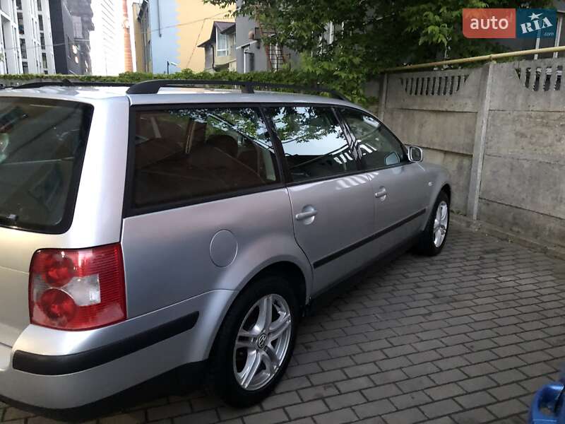 Универсал Volkswagen Passat 2003 в Львове
