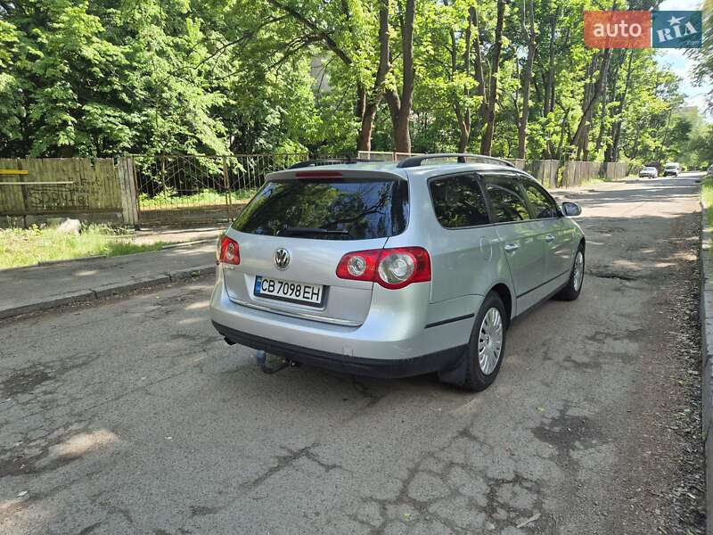 Универсал Volkswagen Passat 2006 в Киеве