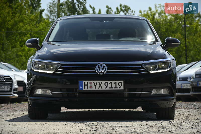 Седан Volkswagen Passat 2017 в Бердичеве