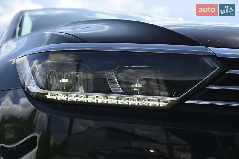 Седан Volkswagen Passat 2017 в Бердичеве