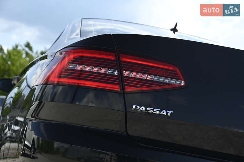 Седан Volkswagen Passat 2017 в Бердичеве