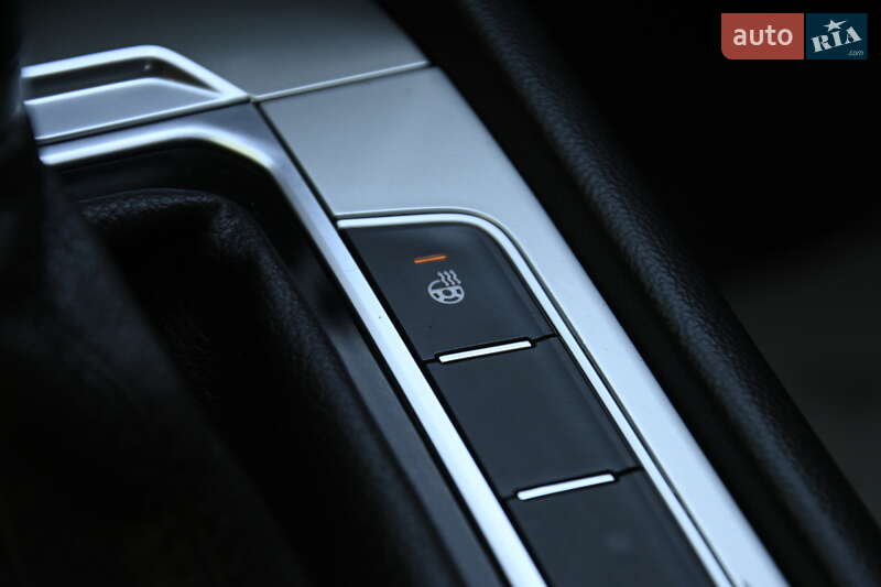 Седан Volkswagen Passat 2017 в Бердичеве