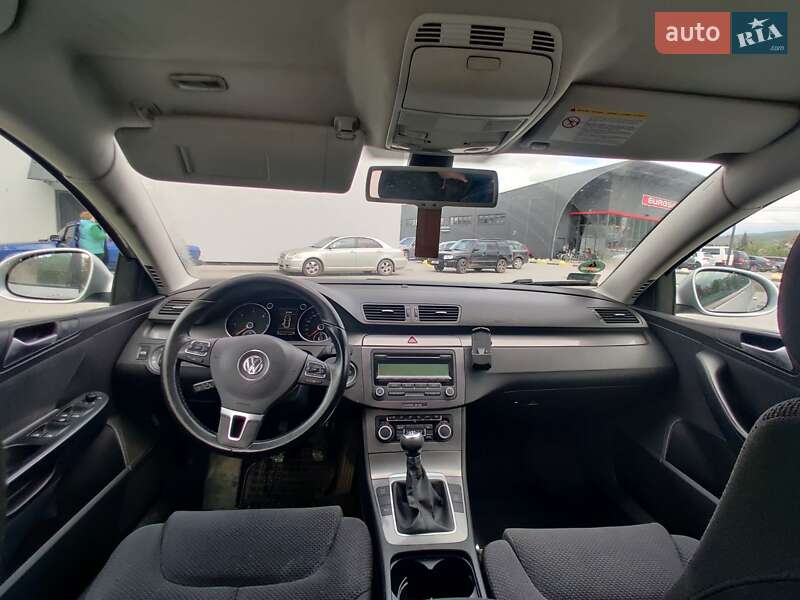 Універсал Volkswagen Passat 2010 в Бориславі