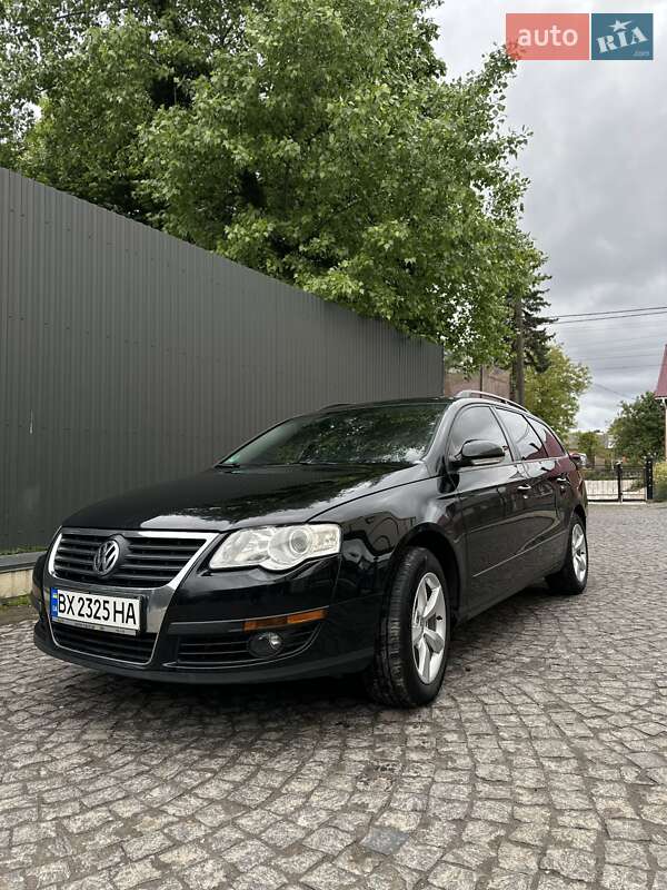 Универсал Volkswagen Passat 2009 в Хмельницком