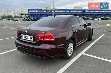 Седан Volkswagen Passat 2014 в 