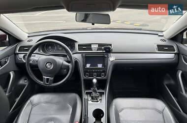 Седан Volkswagen Passat 2014 в 