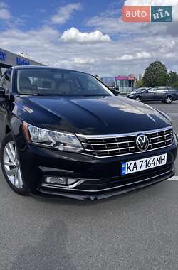 Седан Volkswagen Passat 2017 в 