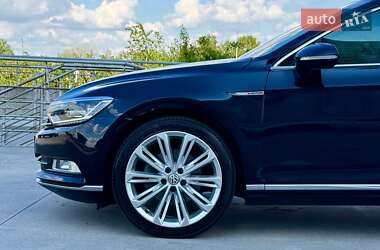Седан Volkswagen Passat 2018 в 