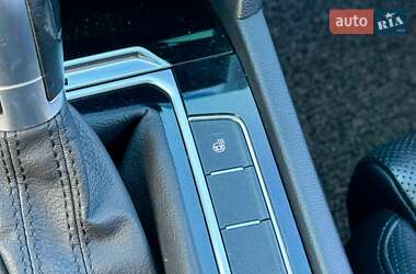 Седан Volkswagen Passat 2018 в 