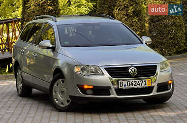 Универсал Volkswagen Passat 2010 в 