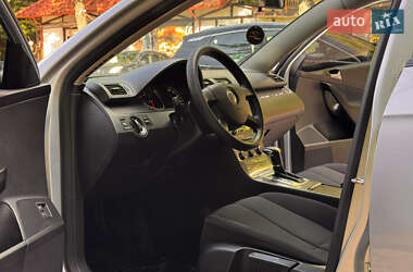 Универсал Volkswagen Passat 2010 в 