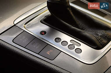 Универсал Volkswagen Passat 2010 в 