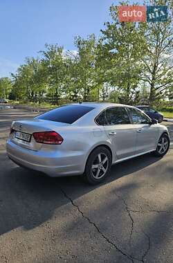 Седан Volkswagen Passat 2014 в 