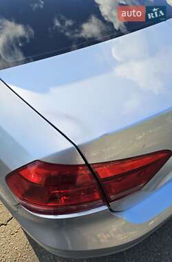 Седан Volkswagen Passat 2014 в 
