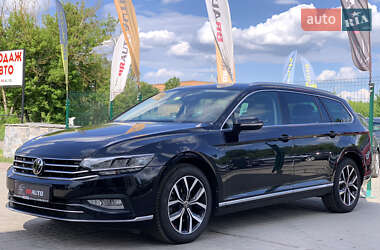 Універсал Volkswagen Passat 2021 в Бердичеві