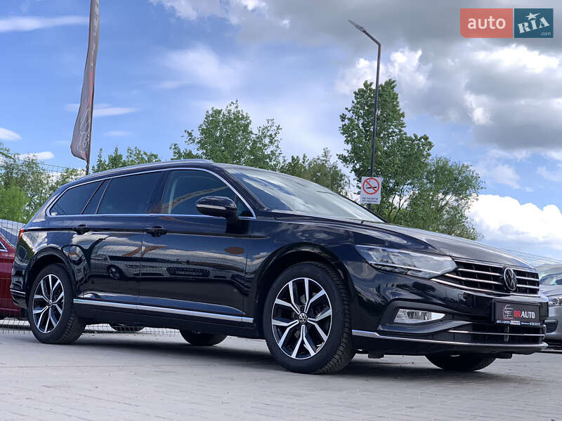 Універсал Volkswagen Passat 2021 в Бердичеві