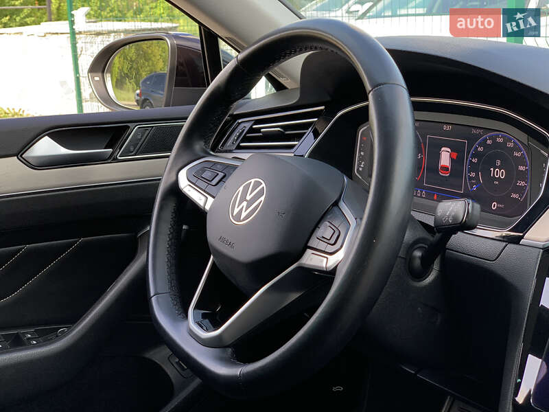 Універсал Volkswagen Passat 2021 в Бердичеві
