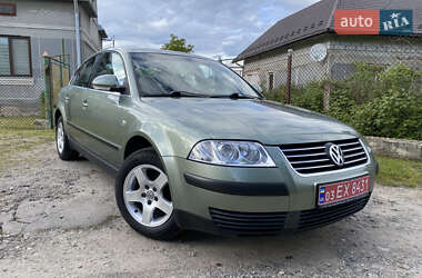 Седан Volkswagen Passat 2002 в Львові