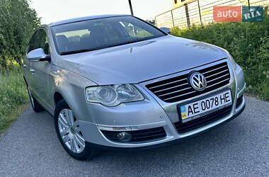Седан Volkswagen Passat 2008 в 