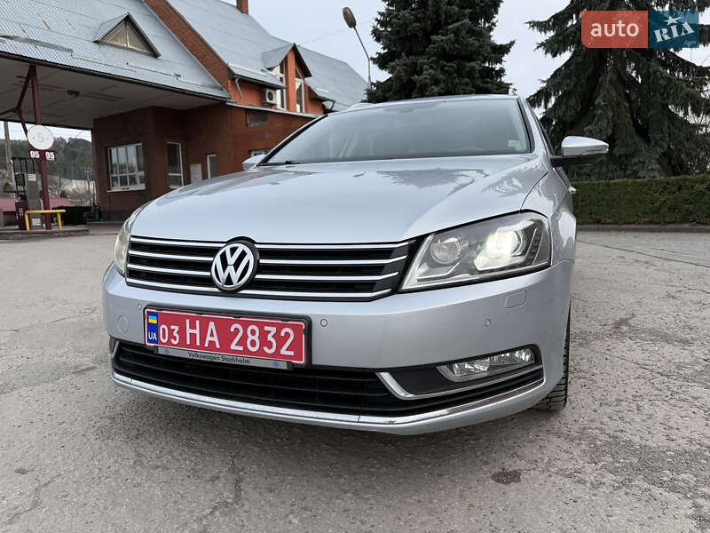 Універсал Volkswagen Passat 2012 в Кременці