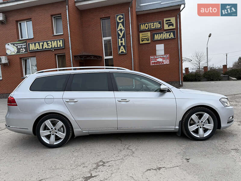Універсал Volkswagen Passat 2012 в Кременці