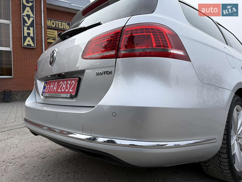 Універсал Volkswagen Passat 2012 в Кременці
