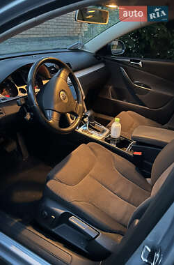 Седан Volkswagen Passat 2007 в 
