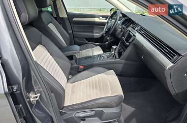 Седан Volkswagen Passat 2016 в 