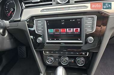Седан Volkswagen Passat 2016 в 