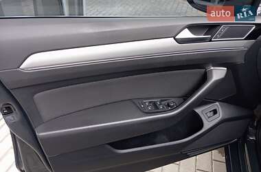 Универсал Volkswagen Passat 2019 в 