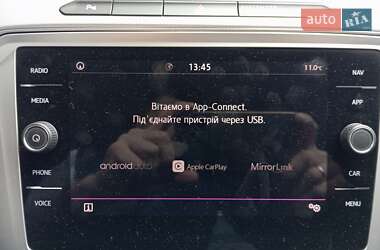 Универсал Volkswagen Passat 2019 в 