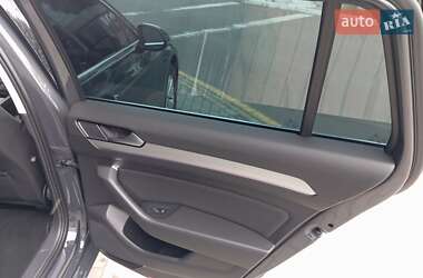 Универсал Volkswagen Passat 2019 в 