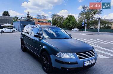 Універсал Volkswagen Passat 2001 в 