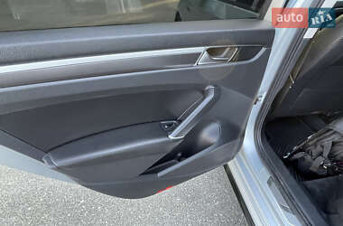 Седан Volkswagen Passat 2018 в 