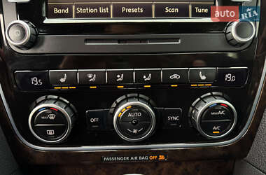 Седан Volkswagen Passat 2014 в 
