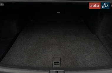 Седан Volkswagen Passat 2014 в 