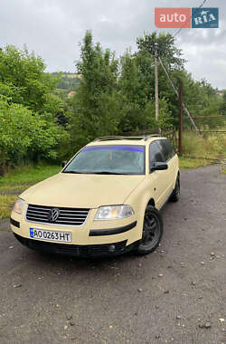 Универсал Volkswagen Passat 1998 в Воловце