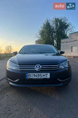 Седан Volkswagen Passat 2012 в Миргороді