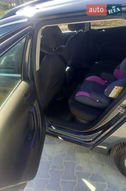 Універсал Volkswagen Passat 2010 в 