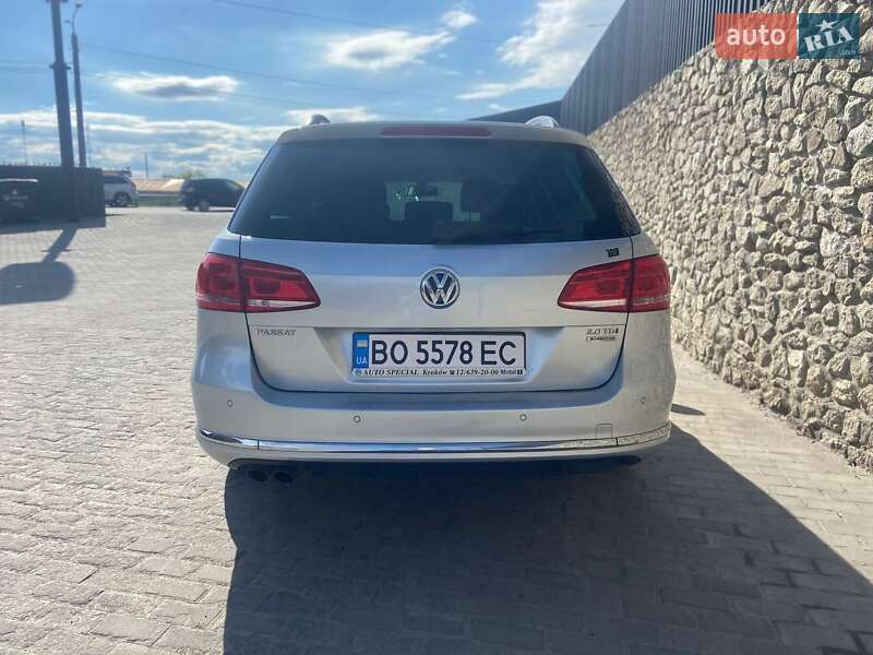 Универсал Volkswagen Passat 2011 в Тернополе
