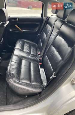 Седан Volkswagen Passat 1999 в 