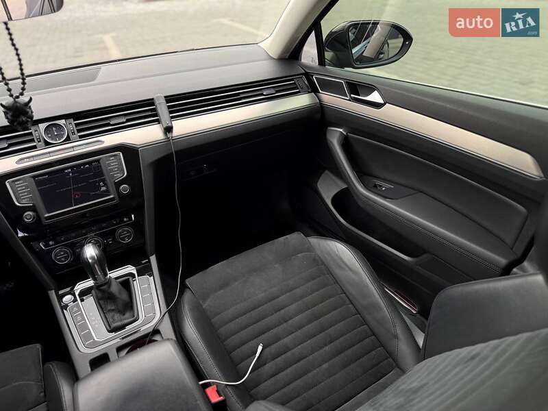 Седан Volkswagen Passat 2015 в Кривому Розі