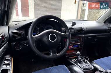Седан Volkswagen Passat 2004 в 