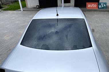Седан Volkswagen Passat 2004 в 