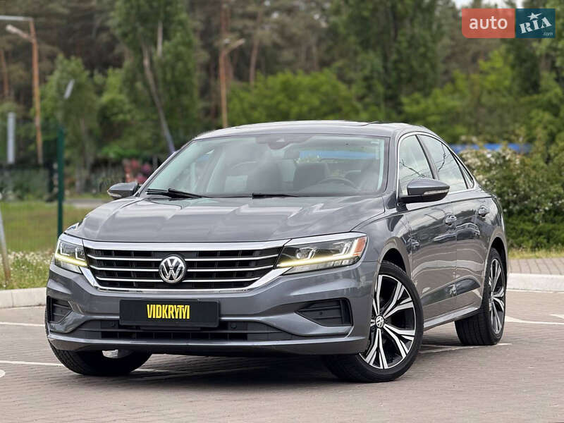 Седан Volkswagen Passat 2020 в 
