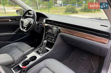 Седан Volkswagen Passat 2020 в 