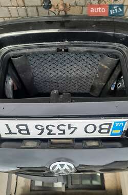 Универсал Volkswagen Passat 2010 в 