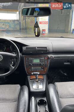Универсал Volkswagen Passat 2003 в 